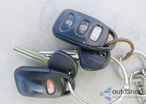 2015 Hyundai Elantra Se z USA, uszkodzony, nr VIN 5NPDH4AEXFH571759